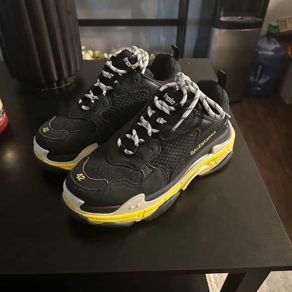 Balenciaga Other - Balenciaga Black and Yellow Men's Sneakers